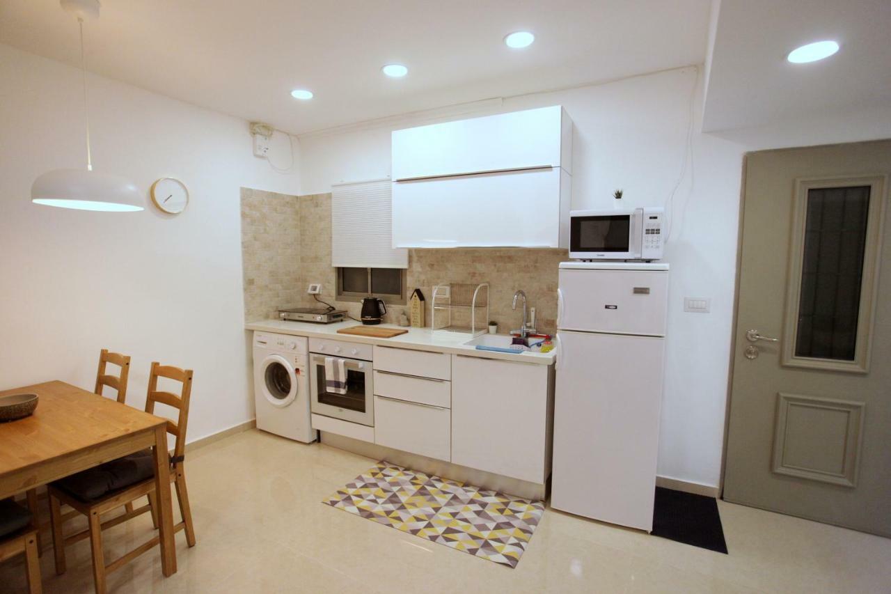 Modern Home In The Heart Of Nachlaot 耶路撒冷 外观 照片